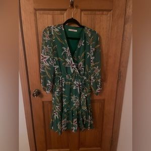 Brand new Eva Mendes NY&CO dress. 3/4 sleeve in size 8Tall